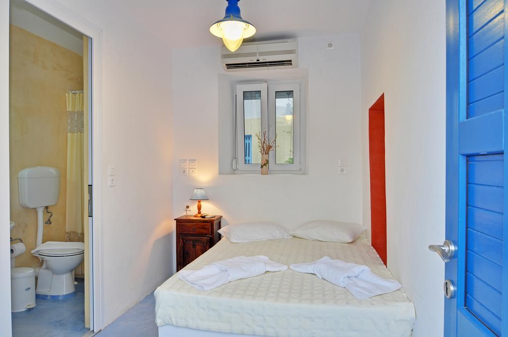 Katerina Rooms Adamantas  Luaran gambar