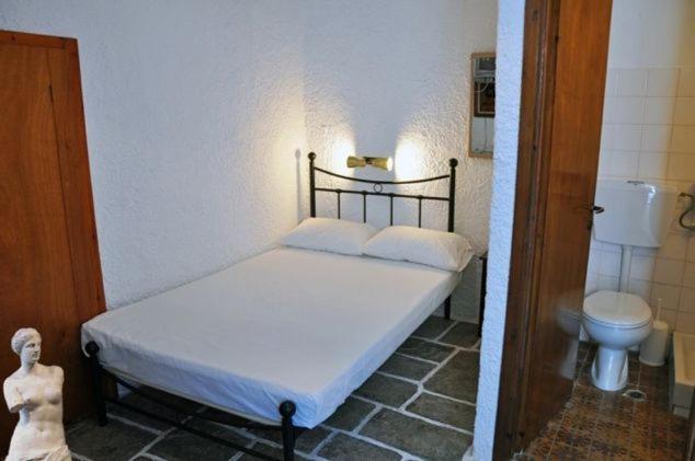 Katerina Rooms Adamantas  Luaran gambar